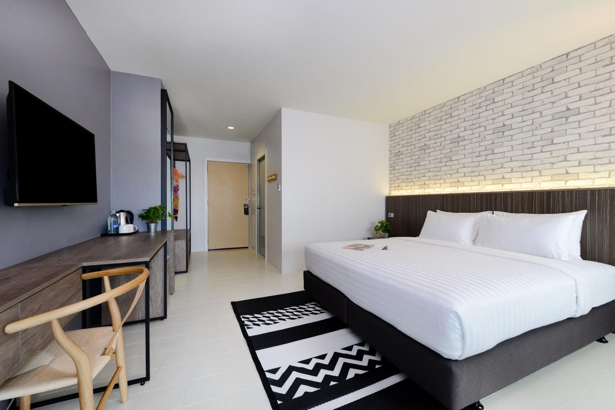 Hotel Ruenthip Pattaya Exterior foto